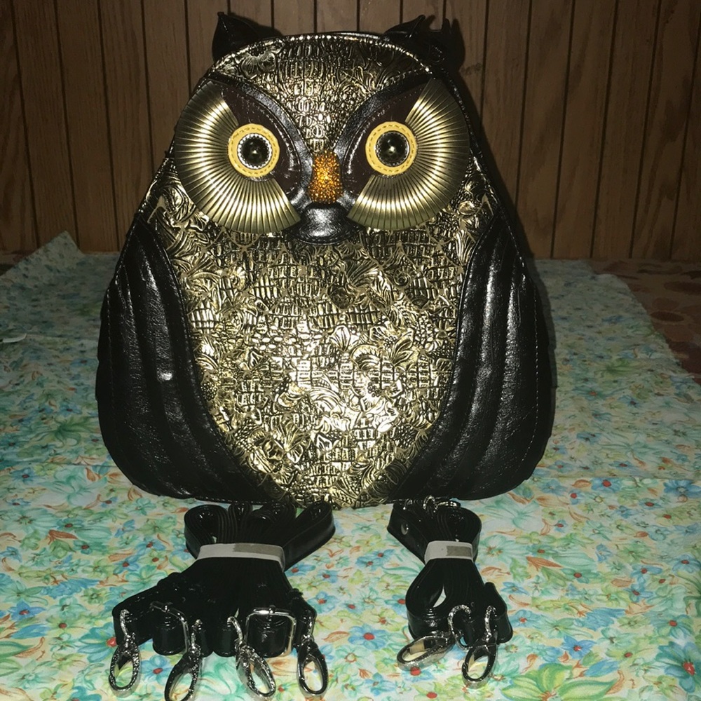 Black & gold leather owl engma backpack purse - Picture 1 of 7